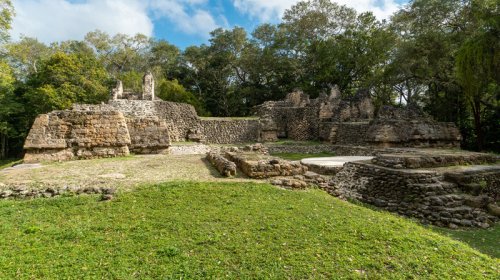 Qvatemalada 3000 illik naməlum Maya şəhəri tapıldı