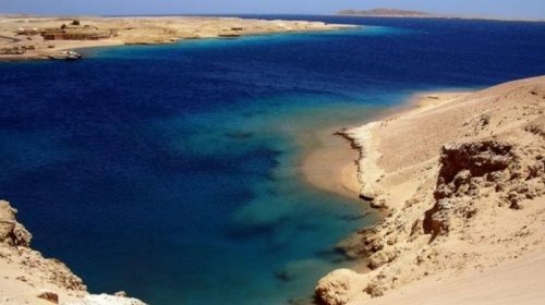 Alimlər Musanın Qırmızı dənizi necə iki yerə ayırdığını elmi baxımdan izah etdi
