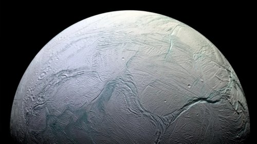 Niyyət Europa, qismət Enceladus: NASA-nın araşdırma robotu üçün yeni ümid