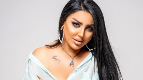 Kəmalə Günəşli mikrofonla toy sahibini təhqir edib - Ona bakal atdı