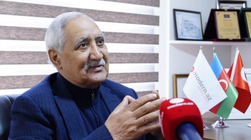 Fəzail Ağamalı da partiya sədrliyindən gedir