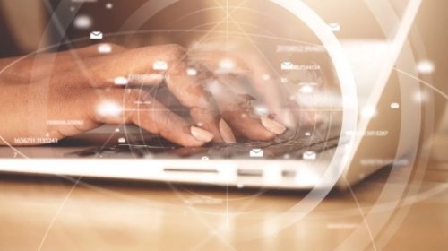 Politico: "Tramp interneti söndürə bilər və Avropa bununla heç nə edə bilməz"