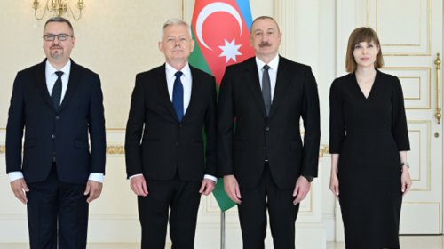Prezident yeni səfirin etimadnaməsini qəbul etdi - FOTO