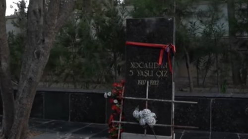 5 yaşlı Xocalı qurbanının məzarı açıldı - VİDEO