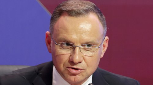 "Debil. Bir halın öyrənilməsi" adlı kitabın satışı dayandırıldı
