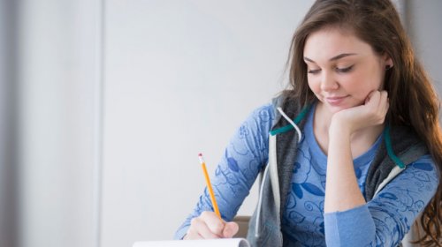 Bu universitetlər tələbələrə əlavə təqaüd verir - SİYAHI