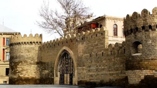 İçərişəhərin Qala divarlarında təmir işləri aparılacaq - 4 milyonluq müqavilə