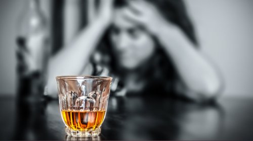 Alkoqolizmin başlanğıcının gizli əlamətləri açıqlandı