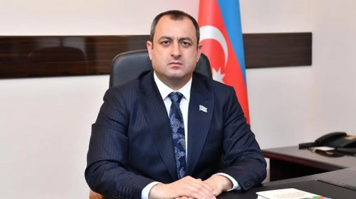 İcra başçısı bir neçə məmurı işdən çıxardı