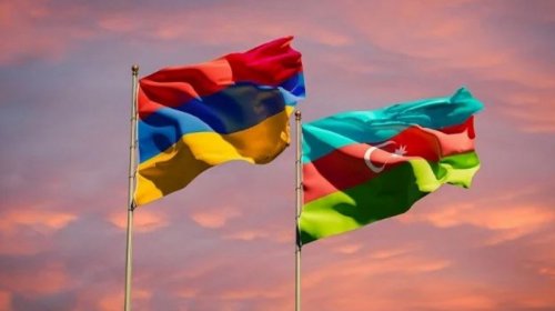Sülh mətnində hansı məqamlar diqqət çəkir?