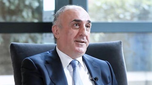 "Yeni yer açılan kimi deyirlər ki, ora səfir göndərilirəm"