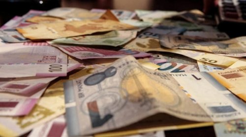 Banklar zədələnmiş pulları qəbul etmir?