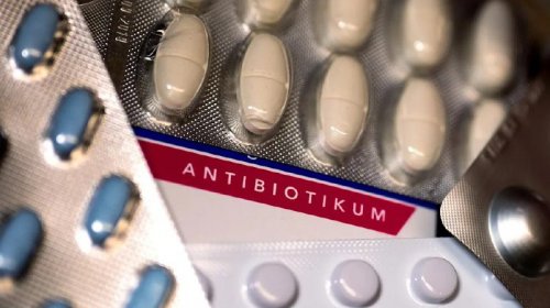 Almaniyada on minlərlə insan antibiotiklərdən ölüb