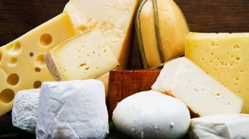 Ağ pendir, yoxsa sarı pendir faydalıdır ?