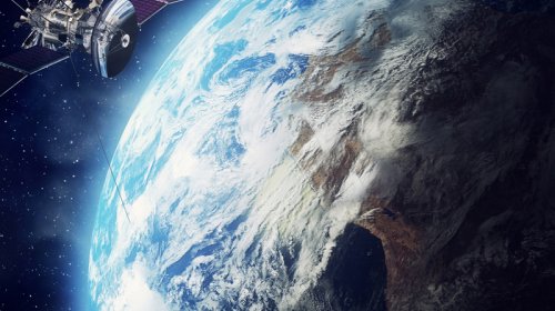 Çin kosmos üçün paltaryuyan maşın yaratdı