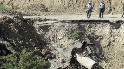Siyəzən rayonunda yol niyə dağılmış vəziyyətdə qalıb?