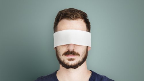 Oftalmoloq: Ağciyər fibrozu görmə pozğunluğuna səbəb ola bilər