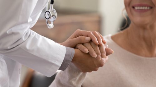 Sadə üsulla yaşlıların yuxusunu yaxşılaşdırmaq olar