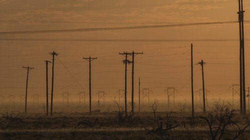 WSJ: ABŞ təmiz enerji yarışında Çinə uduzur