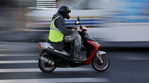 Ekspert: "Moped üçün sürücülük vəsiqəsi tələbi..."