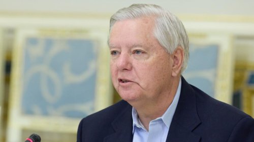 Putin müharibəni davam etdirmək istəyinə görə daha yüksək qiymət ödəməlidir - Senator