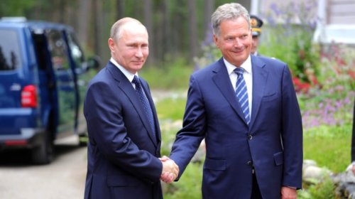 Keçmiş prezident Putindən aldığı qəribə hədiyyələrdən danışdı