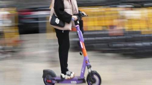 Uşaqlar skuter sürməlidir?