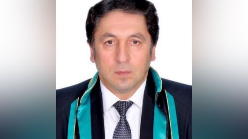 Azərbaycanda vəkil vəfat etdi