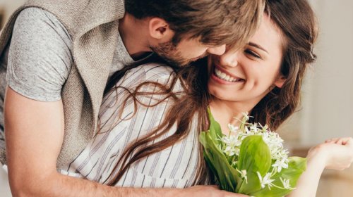 Psixoloq partnyorun sizə hörmət etdiyinin üç əlamətini açıqladı