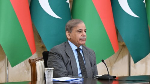 
Pakistanın Baş naziri Məhəmməd Şahbaz Şərif Azərbaycana səfərə gəlib