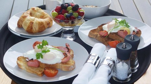 Səhər yeməyində karbohidratlar, yoxsa zülal: Hansı daha çox enerji verir?