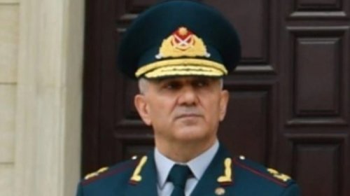 Təqaüdə göndərilən general yenidən xidmətə qayıtdı