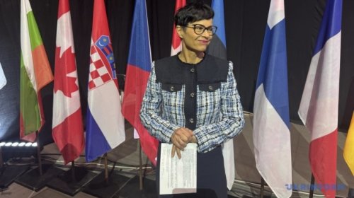 Avropa komissarı: Ukraynanın Aİ-yə daxil olmasını dəstəkləmək strateji addımdır