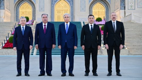 Prezident Daşkənddə İslam Sivilizasiyası Mərkəzi ilə tanış oldu