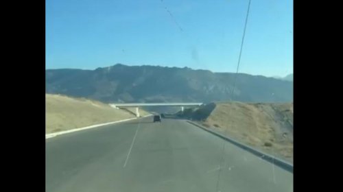 Hikmət Hacıyev Zəngəzur dəhlizində aparılan yol tikintisi ilə bağlı yeni görüntülər paylaşdı - VİDEO