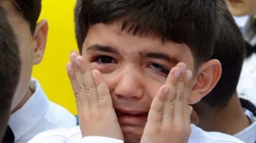 Valideyn itkisinin uşaqlara təsiri