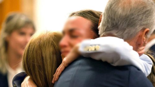 62 minlik dələduzluqla həbs edilən qadın - Bəraət aldı