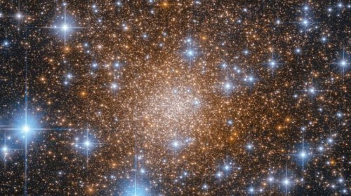 Alimlərdən kosmik tozun kosmosdakı rolu ilə bağlı təəccüblü kəşf