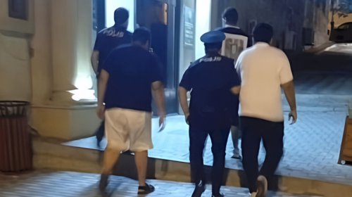 
Azərbaycan xalqından üzr istədilər