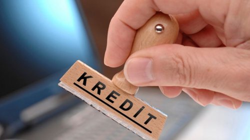 Əhali sürətlə borclanır: Necə olacaq?