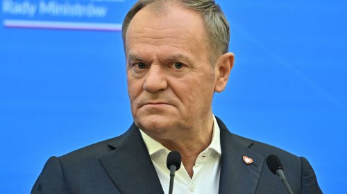Tusk Merzdən təzminat ödənişlərini sürətləndirməsini tələb etdi