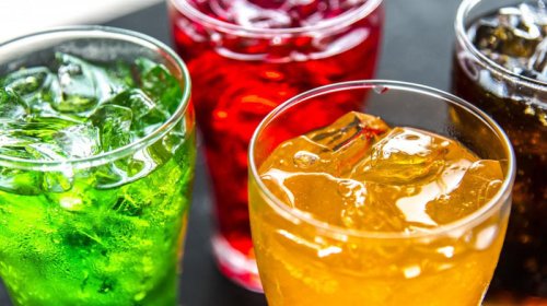 Şirin qazsız içkilərin ziyanı nədir?