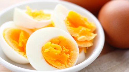 Hər gün yumurta yemək və xolesterindən narahat olmamaq olarmı?
