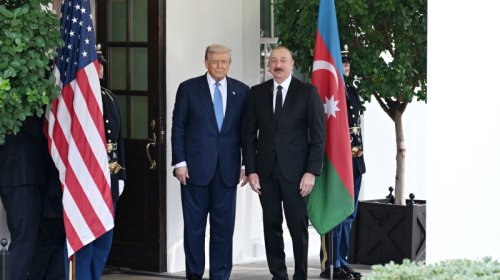
Donald Tramp Azərbaycan Prezidentinə təşəkkür etdi