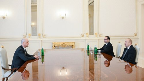 Prezident "John Deere" şirkətinin Mərkəzi Asiya və MDB ölkələri üzrə prezidentini qəbul etdi - FOTO