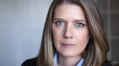 Trampın qardaşı qızı: Əmimin ümidsiz şəkildə sevgiyə ehtiyacı var