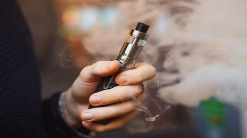 Elektron siqaretlər zərərli olsa da, satışı artır