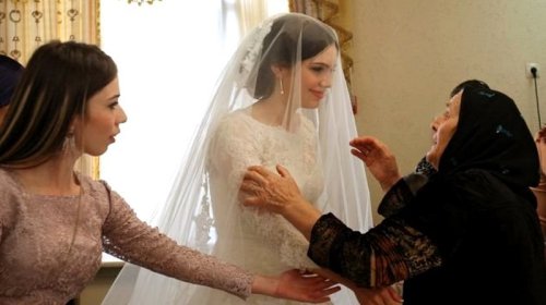 Qədim toy ənənələri ləğv olunur?