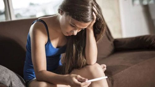 14 yaşlı qız uşaq dünyaya gətirdi: "O yaşda analığı tam şəkildə..."