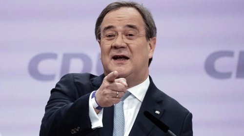 Bundestaq üzvü: Ukraynanın Donbasdan çəkilməsi sülh gətirməyəcək